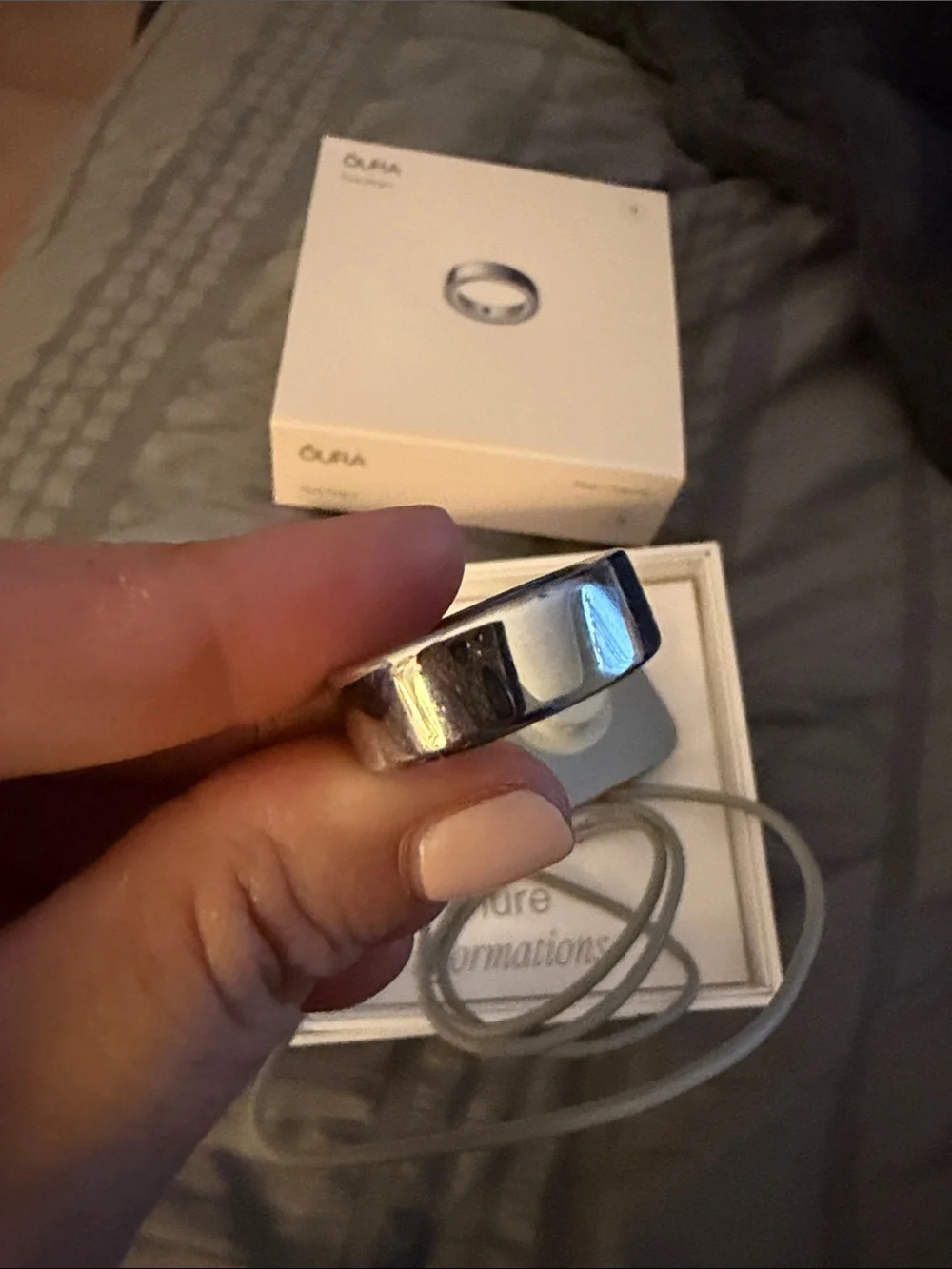 Oura Ring 4 Box with Silver Ring size 9
